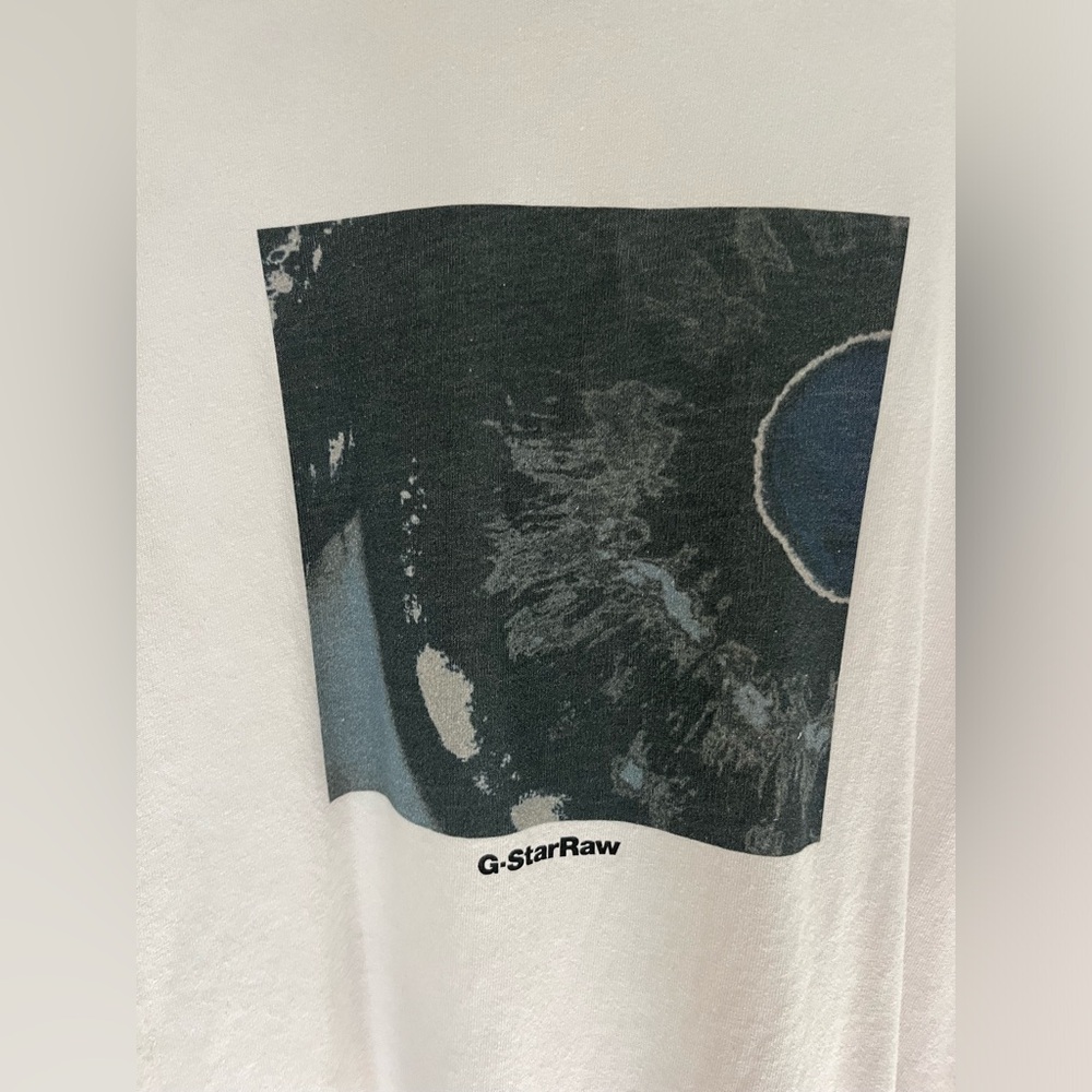 G-Star Raw Graphic T-Shirt in White and Black